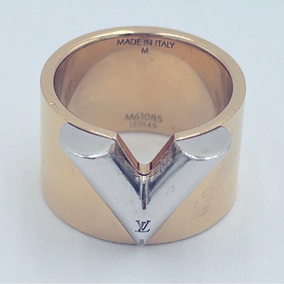 Louis Vuitton Essential V Gold & Silver Ring - Picture 8 of 11